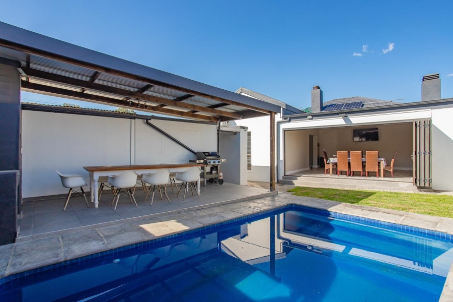 4 Bedroom Property for Sale in Paarl North Western Cape